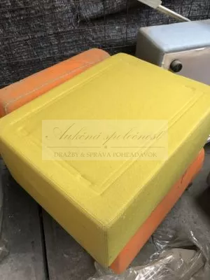 Online aukcia Žlté taburetky – 4 ks