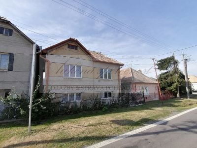 Znížená cena po zložení zábezpeky vopred -  dražba rodinného domu v Ožďanoch s rozsiahlym pozemkom