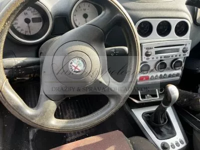 Online-aukcia ALFA ROMEO 156 - na náhradné diely