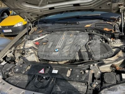 Online-aukcia  BMW x3, poškodené, pojazdné, za výhodnú cenu