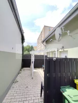 Opakovaná dražba domu v dvojdome v Malackách! NIŽŠIA CENA!