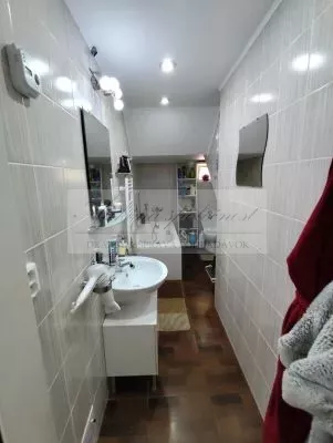 Opakovaná dražba domu v dvojdome v Malackách! NIŽŠIA CENA!