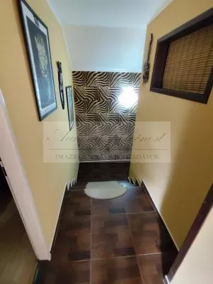 Opakovaná dražba domu v dvojdome v Malackách! NIŽŠIA CENA!