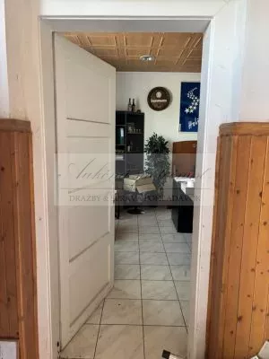 Pripravujeme opakovanú dražbu skladu v Lučenci