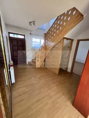 Priestranný rodinný dom na priamy predaj v obci Nová Dedinka za férovú cenu!