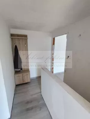 Dražba rodinného domu s garážou v obci Varín pri Žiline!