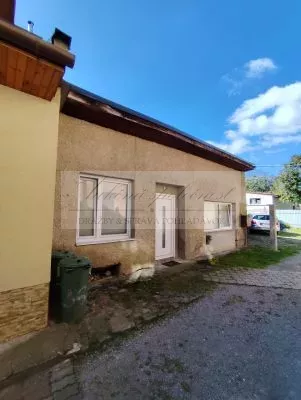 Dražba rodinného domu s garážou v obci Varín pri Žiline!