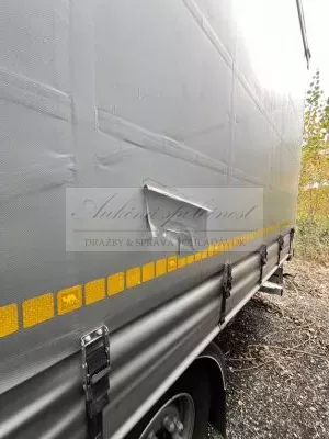 ONLINE AUKCIA - NÁKLADNÝ NÁVES Wielton NS-3K