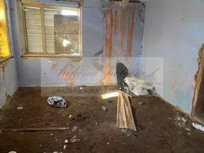 Dražba rodinného domu v obci Drahňov, okres Michalovce!