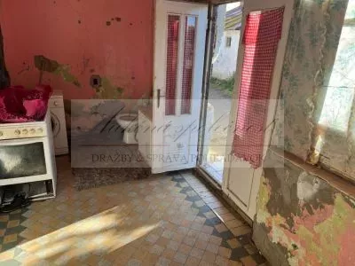 Dražba rodinného domu v obci Drahňov, okres Michalovce!