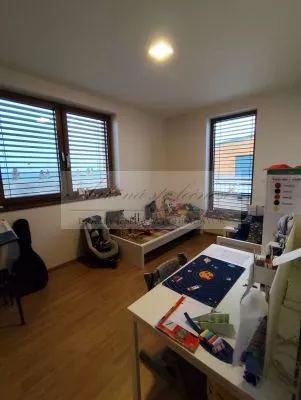 Dražba 3-izbového bytu v Chorvátskom Grobe!