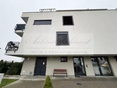 Dražba 3-izbového bytu v Chorvátskom Grobe!