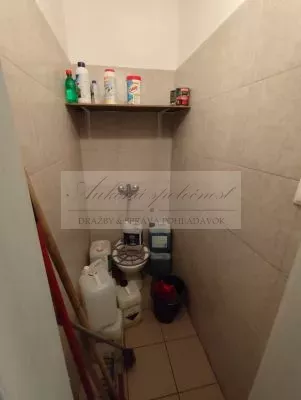 Dražba nebytového priestoru (stravovacie zariadenie) v Bielom Kostole pri Trnave!