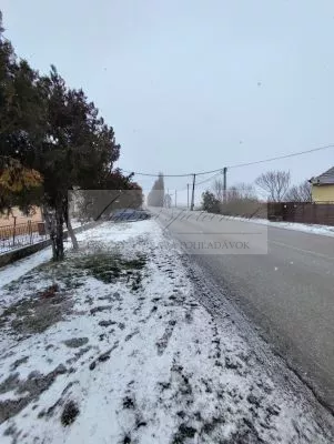 Dražba rodinného domu s garážou v Seliciach pri Šali!