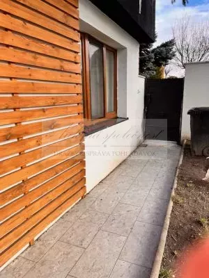 Dražba rodinného domu v Moste pri Bratislave!