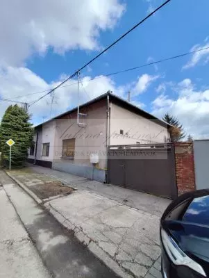 Dražba rodinného domu v Nových Zámkoch!
