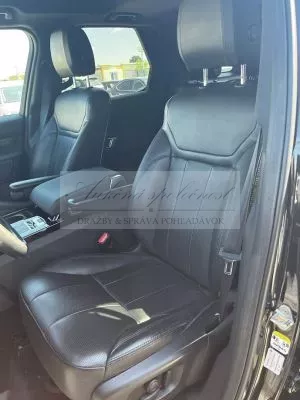 ONLINE AUKCIA - vozidlo Land Rover Discovery 4x4