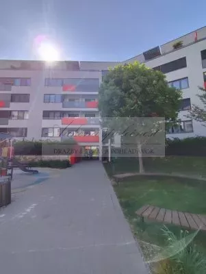 Pripravujeme dražbu 2 - izbového bytu s garážovým státím a pivničkou kobkou na Malokrasňanskej ul. v Bratislave - Rači!
