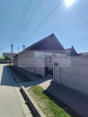 Dražba rodinného domu v Šuranoch, okres Nové Zámky!