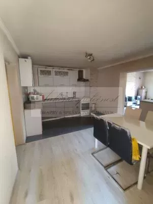 Dražba rodinného domu v Šuranoch, okres Nové Zámky!