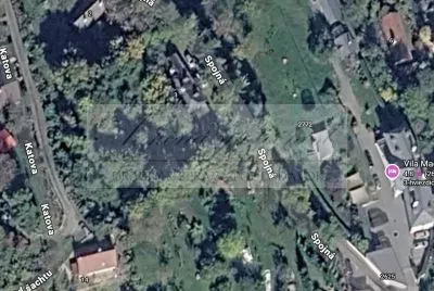 ON-line aukcia spoluvlastníckeho podielu 1/8 na pozemkoch v Banskej Štiavnici