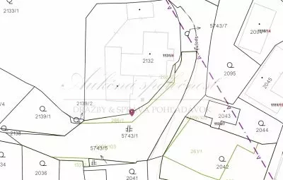 ON-line aukcia spoluvlastníckeho podielu 1/8 na pozemkoch v Banskej Štiavnici