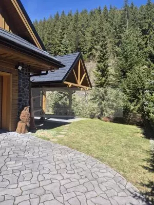 Pripravujeme dražbu nadštandardného rodinného domu v obci Vyšná Boca pri Liptovskom Mikuláši!