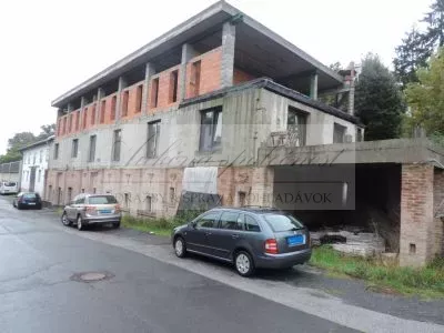 Dražba rozostavaného polyfunkčného objektu v Lučenci!