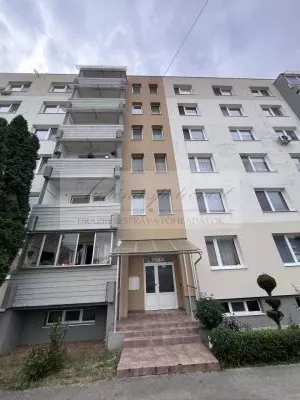 Dražba 3-izbového bytu v Partizánskom!