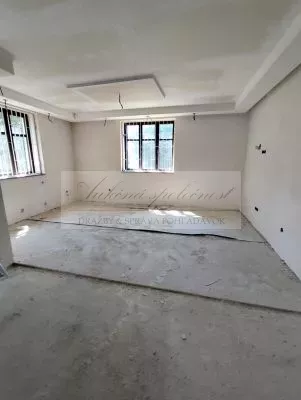 Dražba veľkometrážneho rodinného domu v obci Kalonda, okres Lučenec!