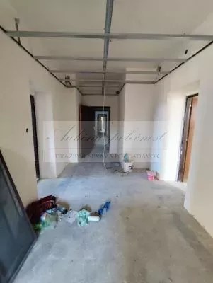 Dražba veľkometrážneho rodinného domu v obci Kalonda, okres Lučenec!