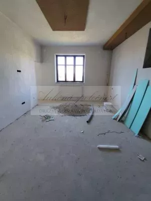 Dražba veľkometrážneho rodinného domu v obci Kalonda, okres Lučenec!