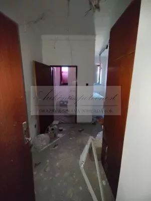 Dražba veľkometrážneho rodinného domu v obci Kalonda, okres Lučenec!