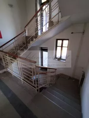Dražba veľkometrážneho rodinného domu v obci Kalonda, okres Lučenec!