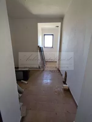 Dražba veľkometrážneho rodinného domu v obci Kalonda, okres Lučenec!