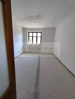 Dražba veľkometrážneho rodinného domu v obci Kalonda, okres Lučenec!
